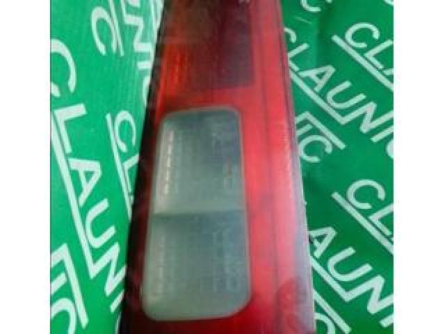 bontott FORD FUSION Jobb Hátsó Lámpa