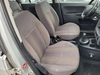 bontott FORD FUSION Jobb Napellenző