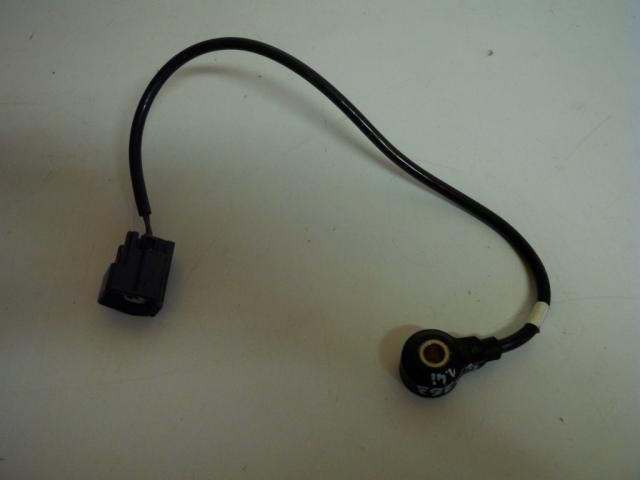 bontott FORD FUSION Kopogás Jeladó