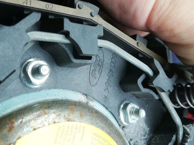 bontott FORD FUSION Kormánylégzsák