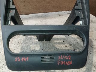 bontott FORD FUSION Középkonzol Keret