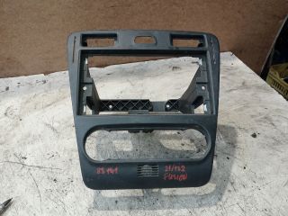 bontott FORD FUSION Középkonzol Keret