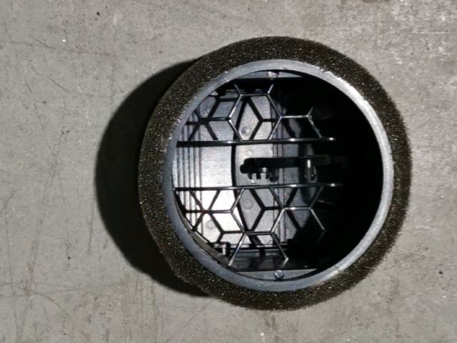 bontott FORD FUSION Középső Szellőző