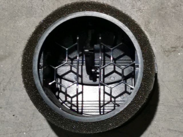 bontott FORD FUSION Középső Szellőző