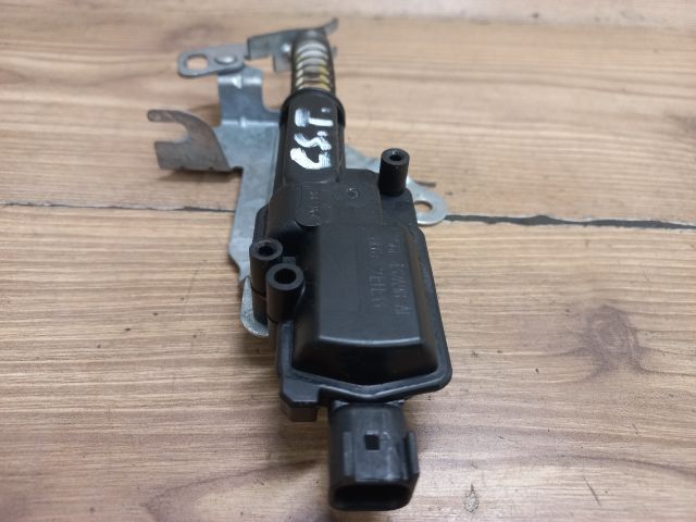 bontott FORD FUSION Központizár Motor Csomagtérajtó