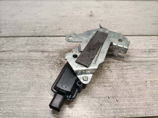 bontott FORD FUSION Központizár Motor Csomagtérajtó