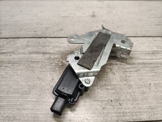 bontott FORD FUSION Központizár Motor Csomagtérajtó