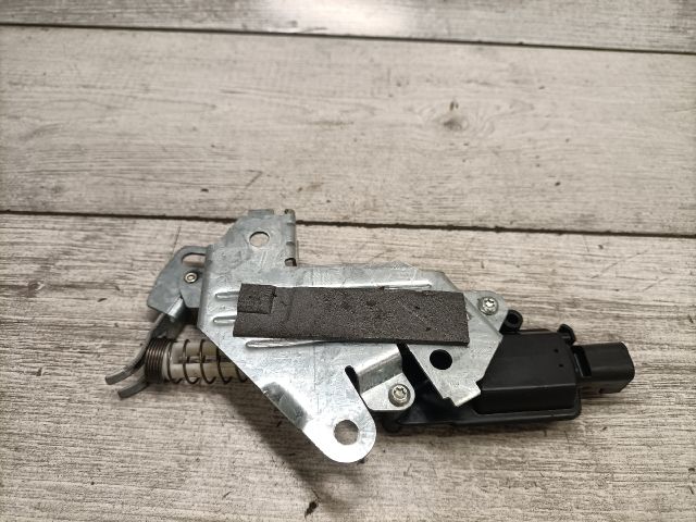 bontott FORD FUSION Központizár Motor Csomagtérajtó