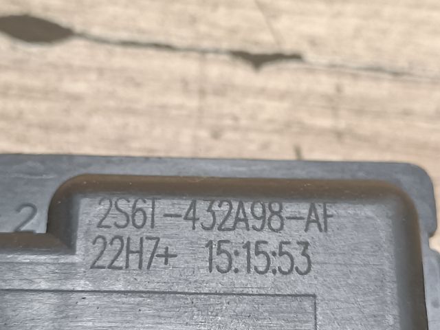 bontott FORD FUSION Központizár Motor Csomagtérajtó