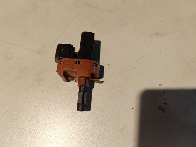 bontott FORD FUSION Kuplung Pedál Kapcsoló