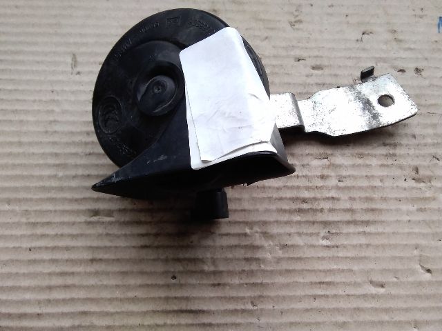 bontott FORD FUSION Kürt