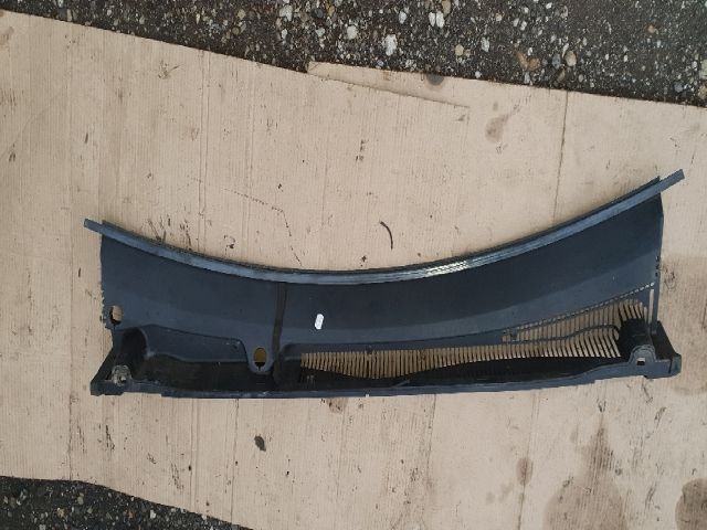 bontott FORD FUSION Levélrács