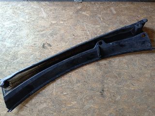 bontott FORD FUSION Levélrács