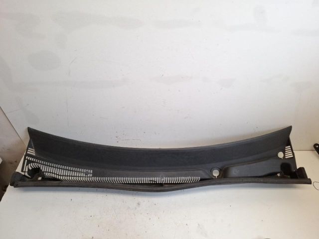 bontott FORD FUSION Levélrács