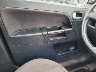 bontott FORD FUSION Motorháztető Nyitó Kar / Gomb