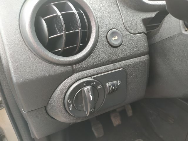 bontott FORD FUSION Motorháztető Zsanér Pár