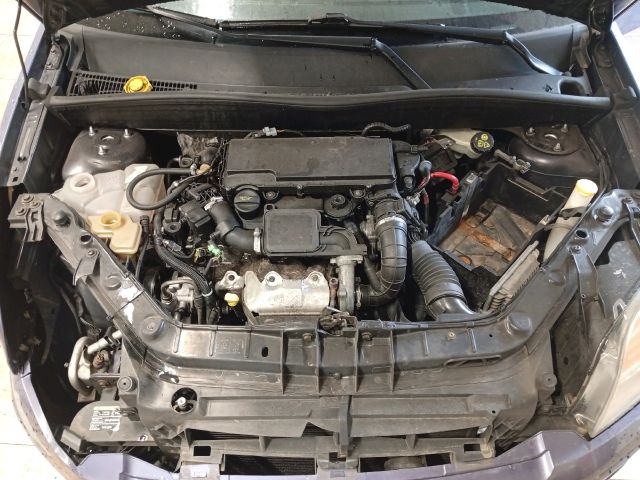 bontott FORD FUSION Motorháztető