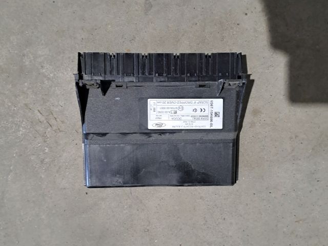 bontott FORD FUSION Motorvezérlő Doboz (Műanyag)