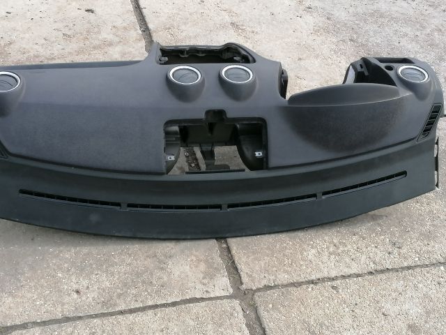 bontott FORD FUSION Műszerfal Héj