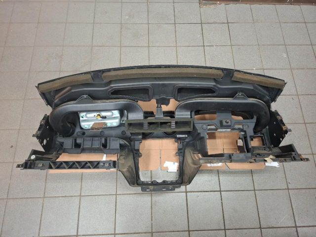 bontott FORD FUSION Műszerfal Héj