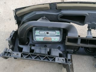 bontott FORD FUSION Műszerfal Héj