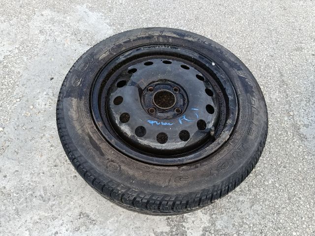 bontott FORD FUSION Pótkerék