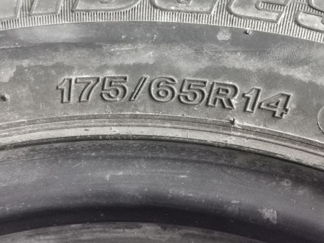 bontott FORD FUSION Pótkerék