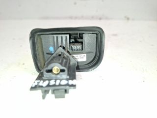 bontott FORD FUSION Rádió / CD Kapcsoló