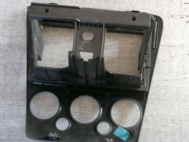 bontott FORD FUSION Rádió / CD Keret
