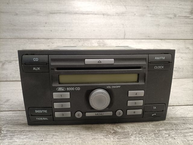 bontott FORD FUSION Rádió / CD