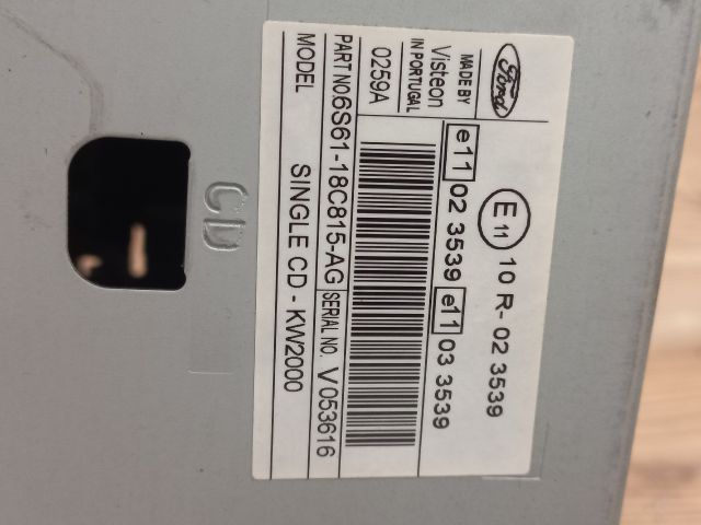 bontott FORD FUSION Rádió / CD