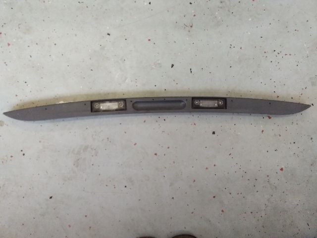 bontott FORD FUSION Rendszámtábla Világítás Keret