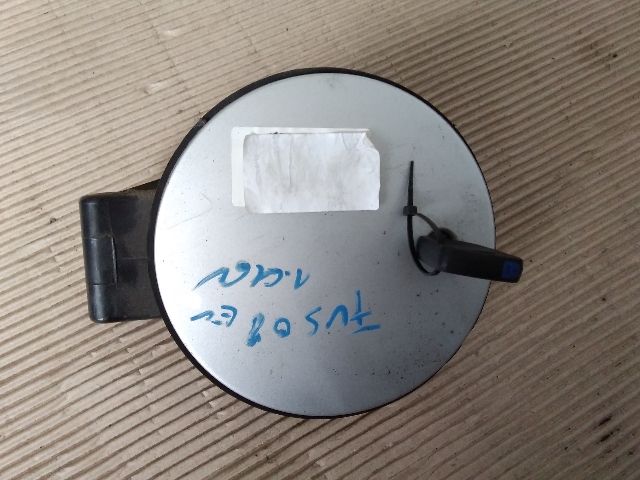 bontott FORD FUSION Tankajtó