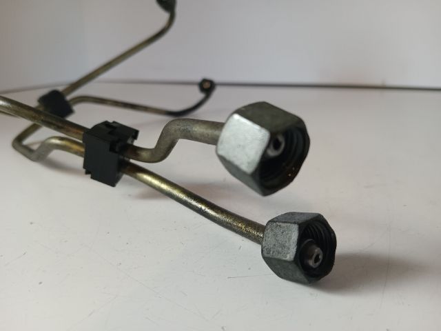 bontott FORD FUSION Üzemanyagcső