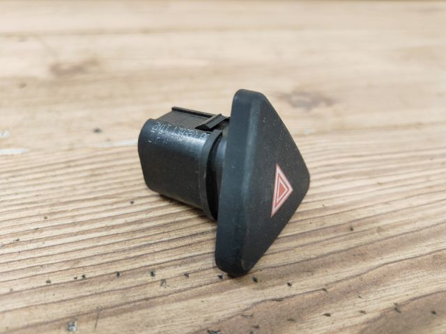 bontott FORD FUSION Vészvillogó Kapcsoló