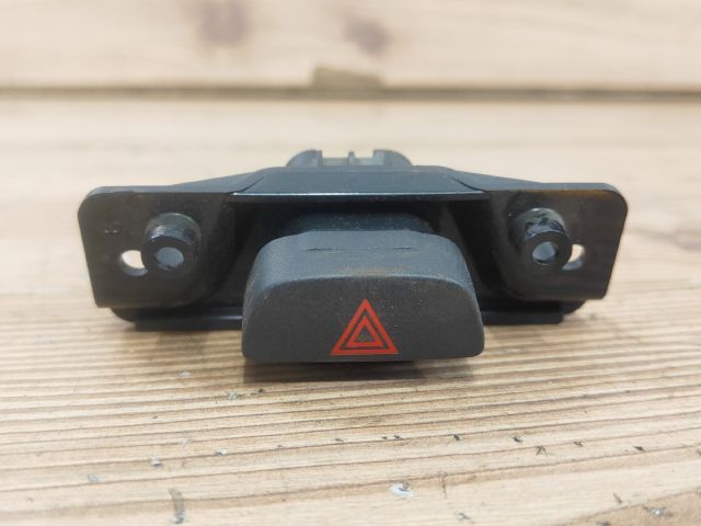 bontott FORD FUSION Vészvillogó Kapcsoló