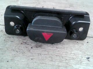 bontott FORD FUSION Vészvillogó Kapcsoló