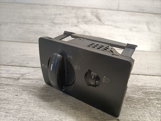 bontott FORD FUSION Világítás Kapcsoló