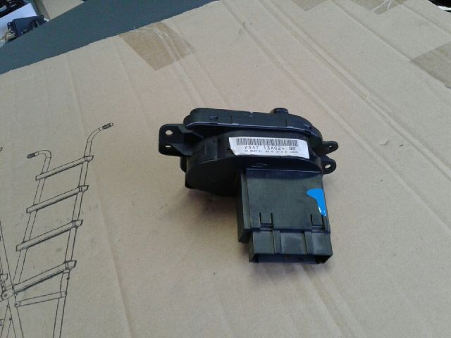 bontott FORD FUSION Világítás Kapcsoló