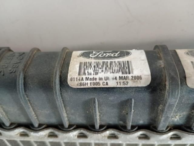 bontott FORD FUSION Vízhűtő Radiátor Tartó