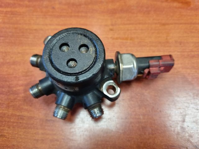 bontott FORD GALAXY Közösnyomócső