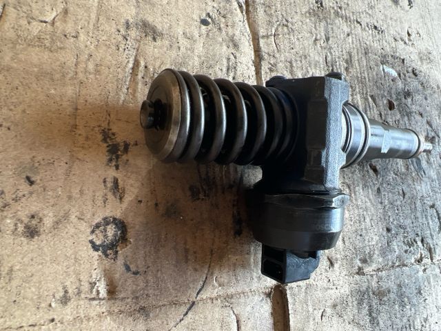 bontott FORD GALAXY Porlasztó (1 db)