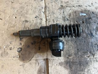 bontott FORD GALAXY Porlasztó (1 db)