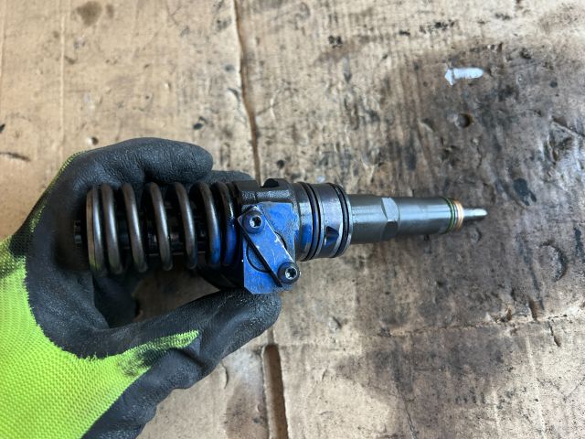 bontott FORD GALAXY Porlasztó (1 db)