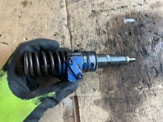 bontott FORD GALAXY Porlasztó (1 db)