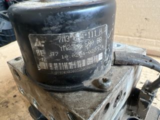 bontott FORD GALAXY ABS Kocka