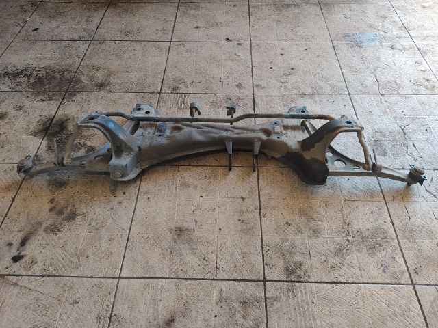 bontott FORD GALAXY Első Bölcső