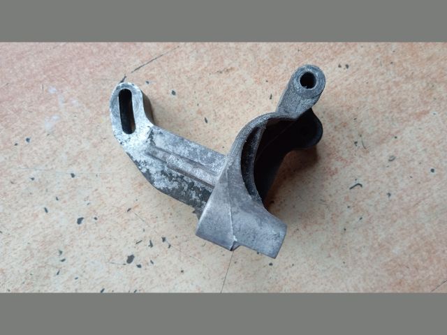 bontott FORD GALAXY Generátor Tartó Bak