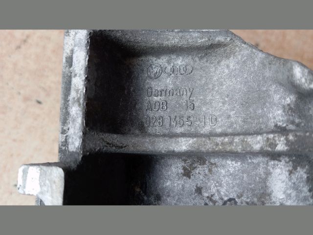 bontott FORD GALAXY Generátor Tartó Bak