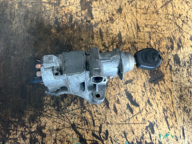 bontott FORD GALAXY Gyújtáskapcsoló Házzal